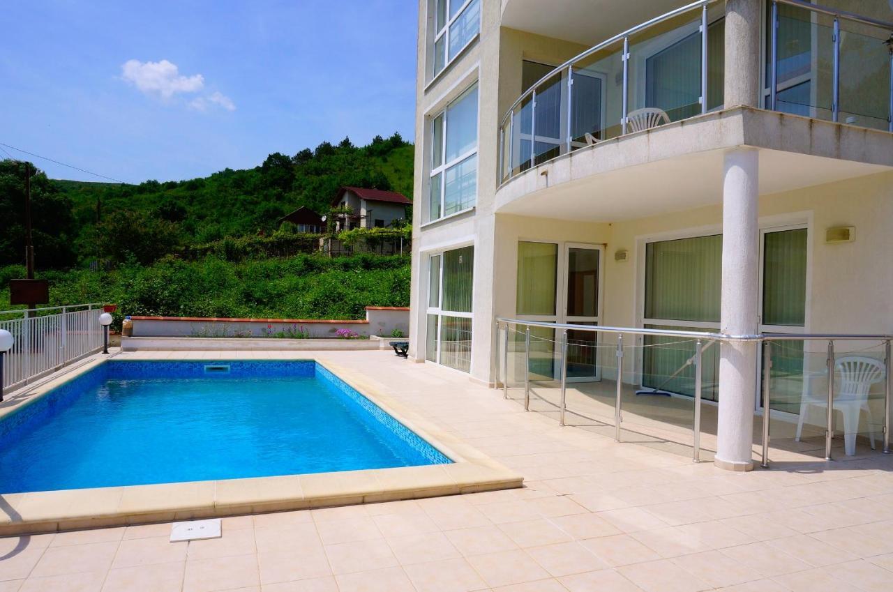 Апартамент Серена - Apartment Serena - Balchik Villa Zone Esterno foto